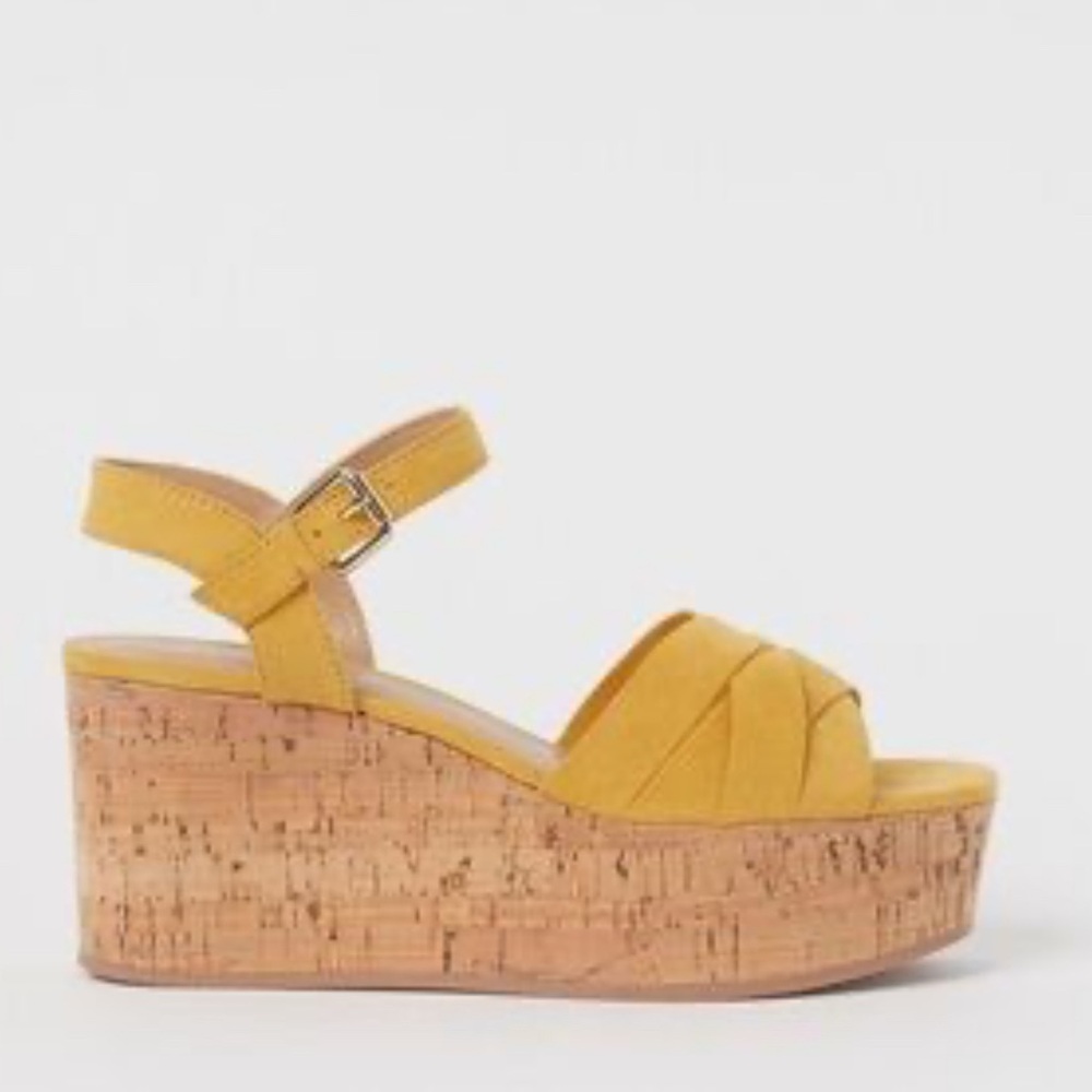 💛 H&M Yellow Cork Platform Wedge Sandals 💛 Size 7 - NEW